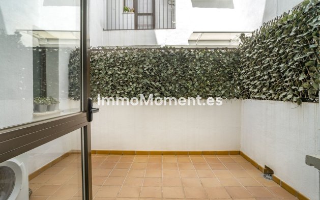 Revente - Appartement - Estepona  - Estepona Centro