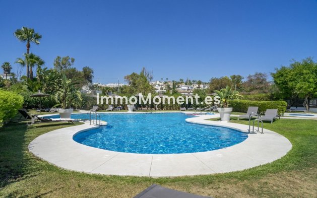 Revente - Appartement - Estepona  - Estepona Centro