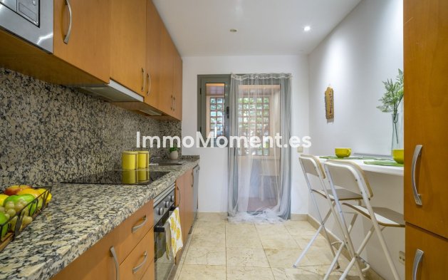 Reventa - Apartamento - Estepona  - Atalaya