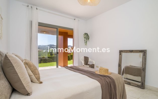 Reventa - Apartamento - Estepona  - Atalaya