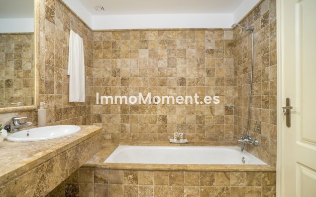 Reventa - Apartamento - Estepona  - Atalaya