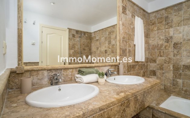 Reventa - Apartamento - Estepona  - Atalaya