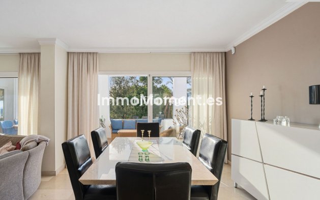 Resale - Apartment - Benahavís - La Quinta