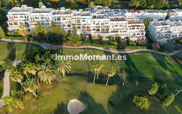Resale - Apartment - Benahavís - La Quinta