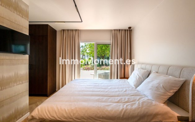 Wiederverkauf - Wohnung - Estepona  - Costalita
