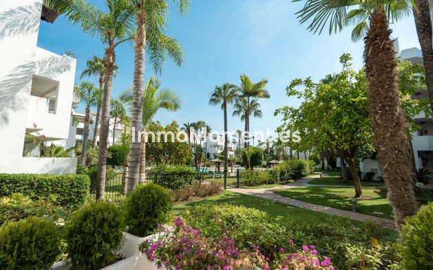Wiederverkauf - Wohnung - Estepona  - Costalita