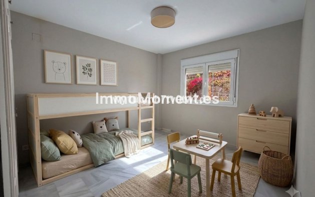 Revente - Appartement - Málaga - Limonar