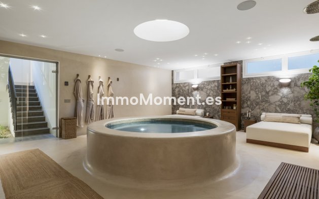 Bestaande woning - Vrijstaande villa - Marbella - Nueva Andalucía
