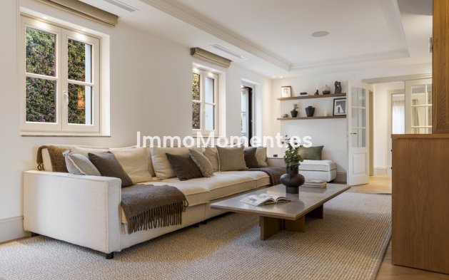 Bestaande woning - Vrijstaande villa - Marbella - Nueva Andalucía