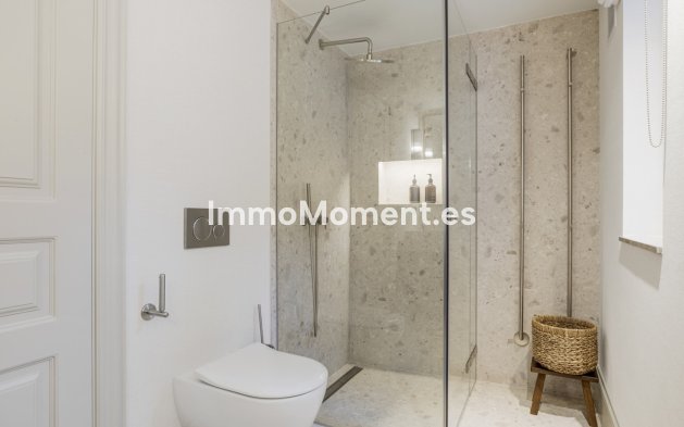 Bestaande woning - Vrijstaande villa - Marbella - Nueva Andalucía