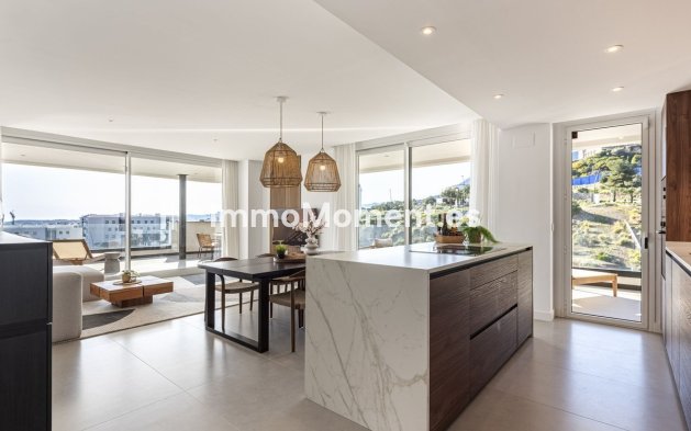 Resale - Apartment - Fuengirola - Higueron