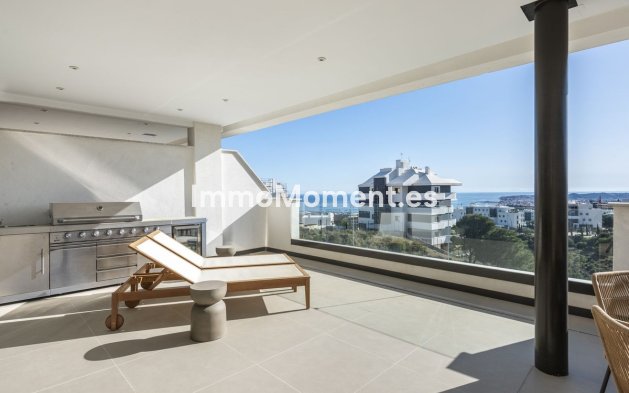 Resale - Apartment - Fuengirola - Higueron