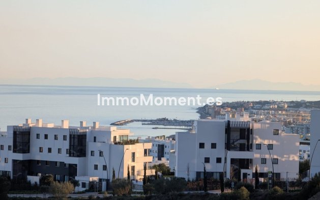 Resale - Apartment - Fuengirola - Higueron
