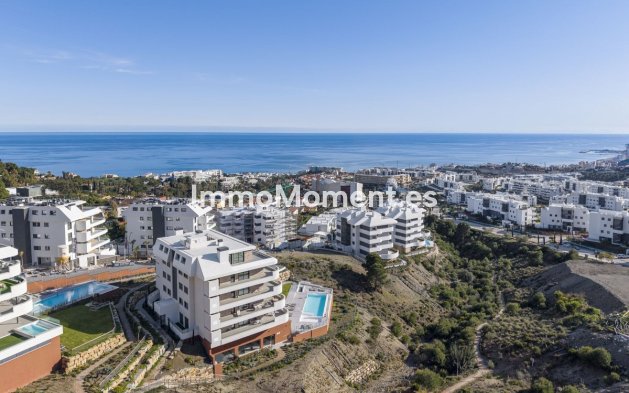 Resale - Apartment - Fuengirola - Higueron