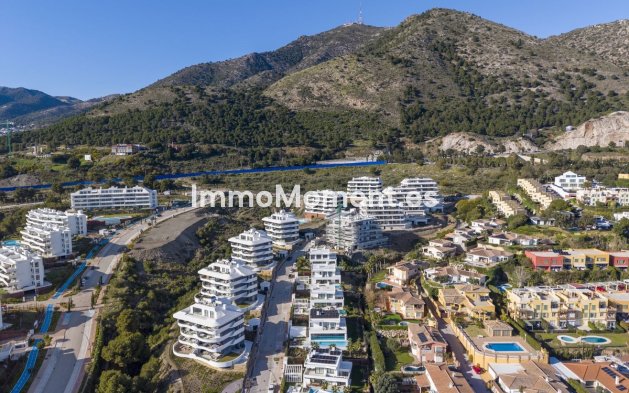 Resale - Apartment - Fuengirola - Higueron