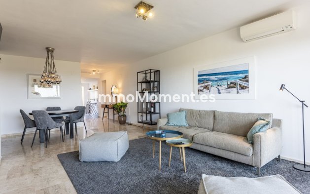 Wiederverkauf - Wohnung - Estepona  - Selwo