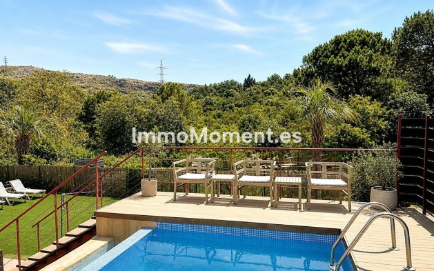 Bestaande woning - Vrijstaande villa - Estepona  - Selwo