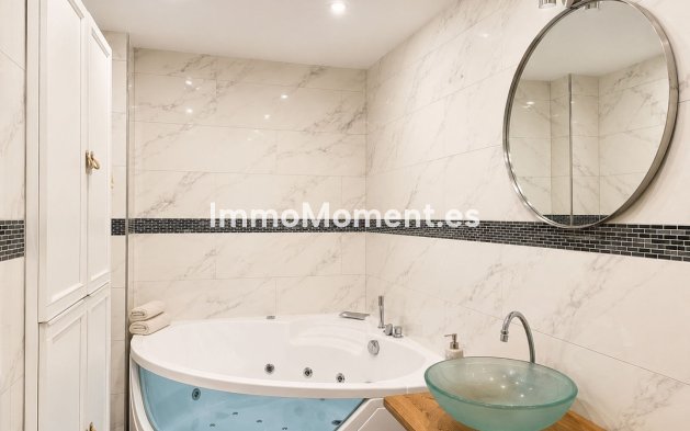 Bestaande woning - Vrijstaande villa - Estepona  - Selwo