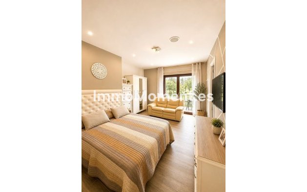 Bestaande woning - Vrijstaande villa - Estepona  - Selwo