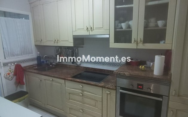 Bestaande woning - Appartement - Estepona  - Estepona Centro
