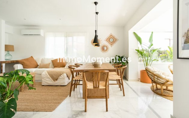 Resale - Detached villa - Marbella - La Campana