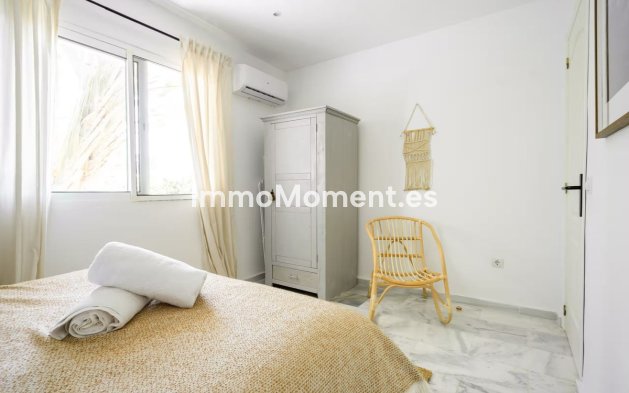 Resale - Detached villa - Marbella - La Campana