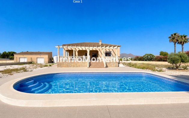 Resale - Detached villa - Catral - Catral Centro