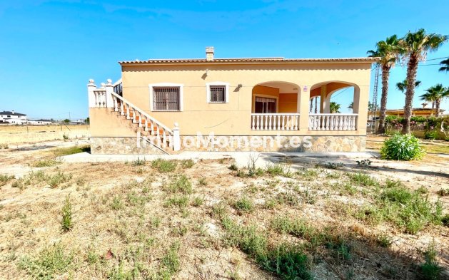Resale - Detached villa - Catral - Catral Centro