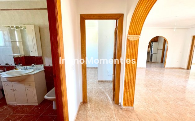 Resale - Detached villa - Catral - Catral Centro