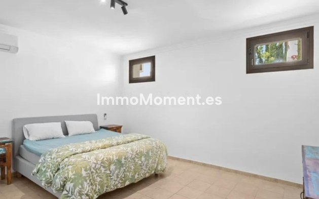 Revente - Villa individuelle - Estepona  - Selwo