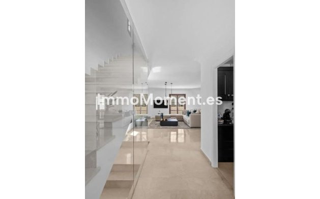 Revente - Villa individuelle - Estepona  - Selwo