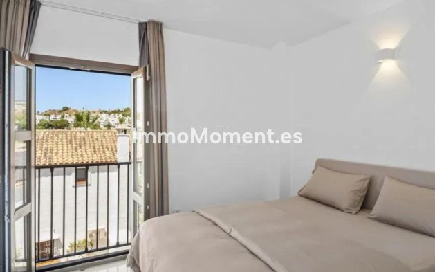 Revente - Villa individuelle - Estepona  - Selwo