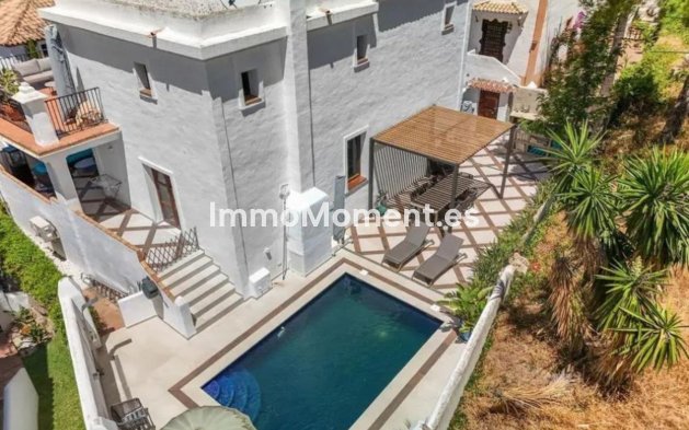 Revente - Villa individuelle - Estepona  - Selwo