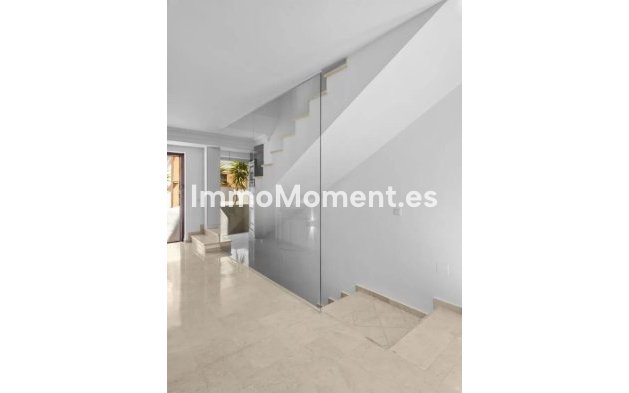 Revente - Villa individuelle - Estepona  - Selwo
