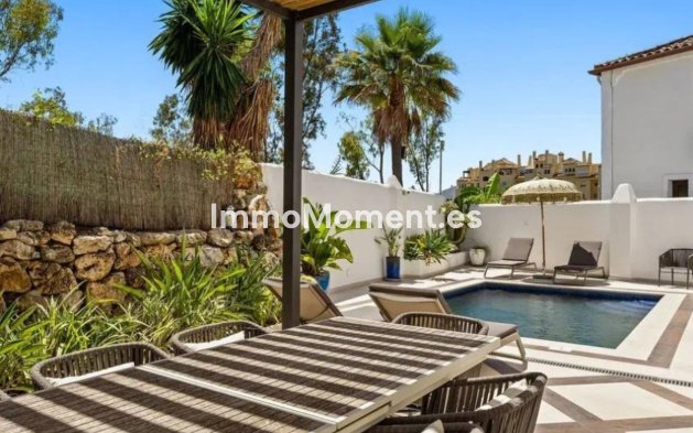 Revente - Villa individuelle - Estepona  - Selwo