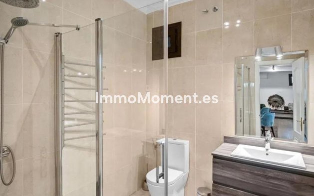 Revente - Villa individuelle - Estepona  - Selwo