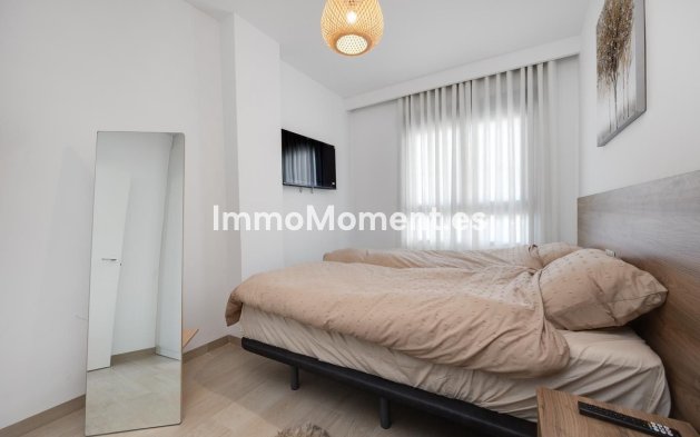 Resale - Apartment - Torrevieja - Torrevieja Centro