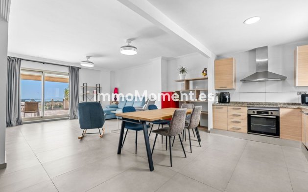 Resale - Apartment - Estepona - New Golden Mile