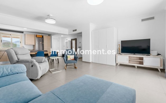 Resale - Apartment - Estepona - New Golden Mile