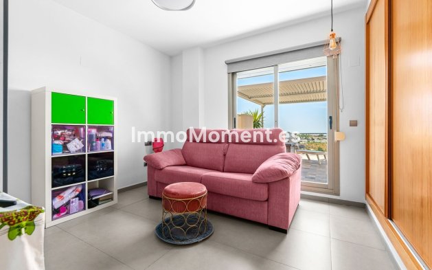 Resale - Apartment - Estepona - New Golden Mile