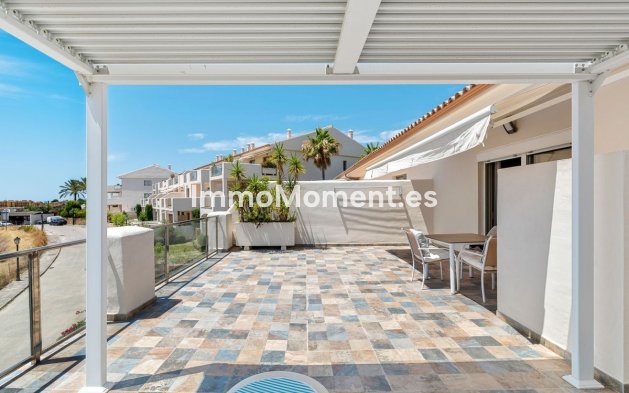 Resale - Apartment - Estepona - New Golden Mile