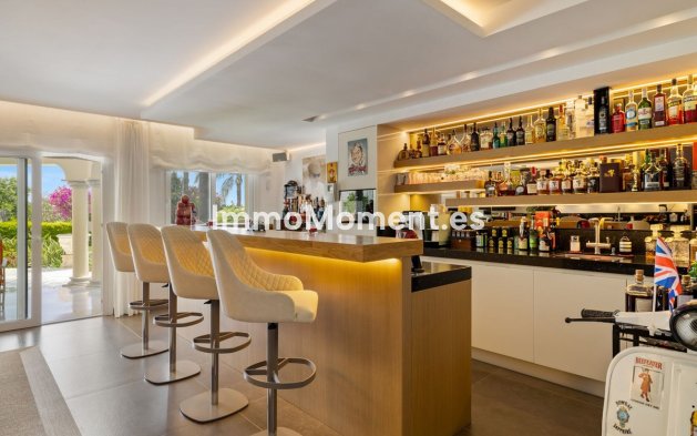 Wiederverkauf - Freistehende Villa - Marbella - Nueva Andalucía
