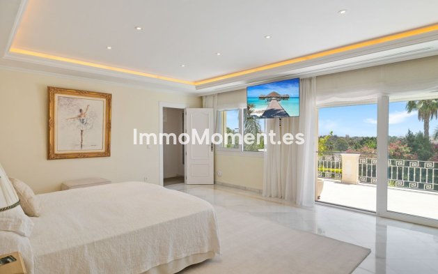 Wiederverkauf - Freistehende Villa - Marbella - Nueva Andalucía
