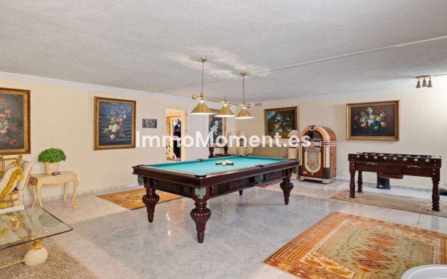 Wiederverkauf - Freistehende Villa - Marbella - Nueva Andalucía