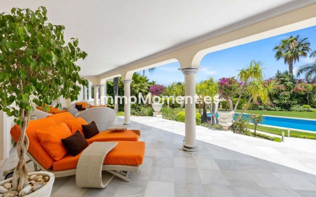 Wiederverkauf - Freistehende Villa - Marbella - Nueva Andalucía