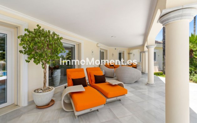 Wiederverkauf - Freistehende Villa - Marbella - Nueva Andalucía