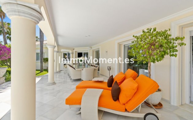 Wiederverkauf - Freistehende Villa - Marbella - Nueva Andalucía