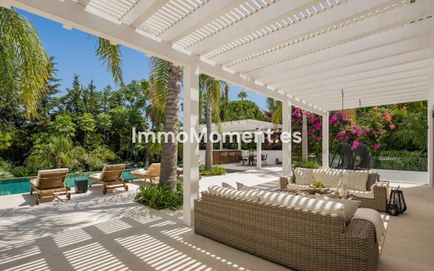 Wiederverkauf - Freistehende Villa - Marbella - Nueva Andalucía