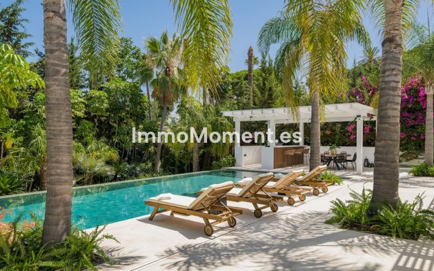 Wiederverkauf - Freistehende Villa - Marbella - Nueva Andalucía