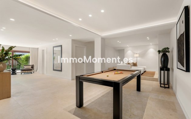 Wiederverkauf - Freistehende Villa - Marbella - Nueva Andalucía